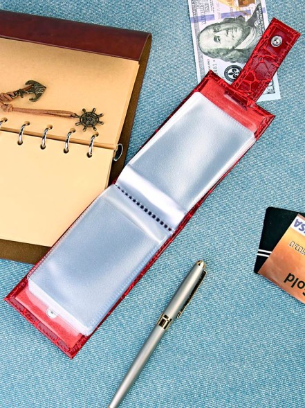 H-052 Визитница (круп.крокодил/нат. кожа)